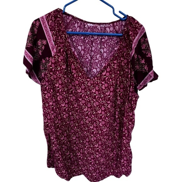 Tops - Floral V-Neck Women Top - Red/Pink